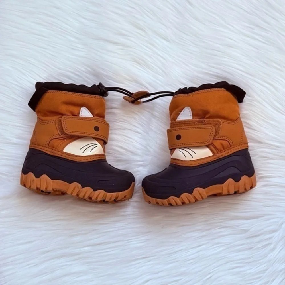 Thermolite Kids Brown and Black Snow Boots